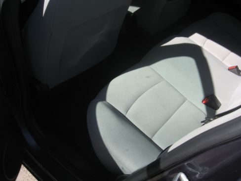 Used 2014 Chevrolet Cruze LT image 7