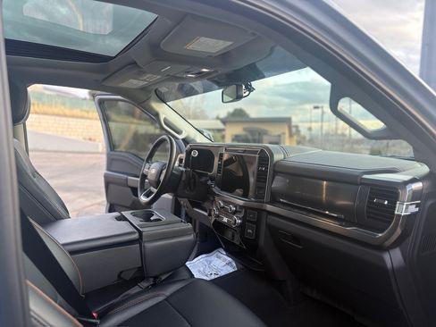 Used 2025 Ford F350 Lariat image 10