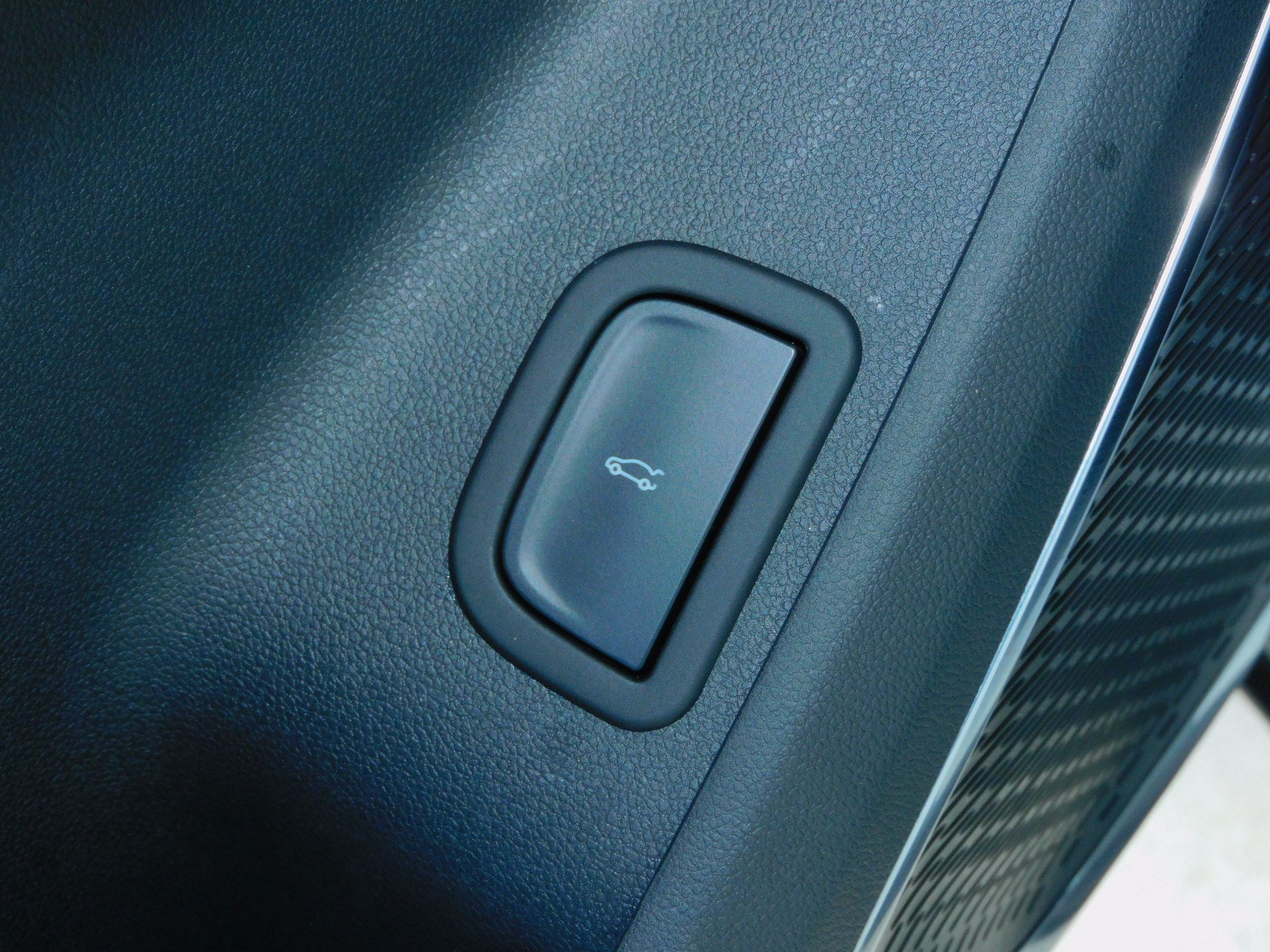 Used 2026 GMC Acadia FWD Elevation image 17