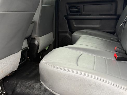 Used 2018 RAM 5500 Tradesman image 13