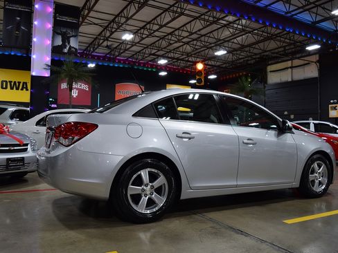 Used 2014 Chevrolet Cruze LT FWD image 14