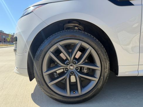 Used 2024 Land Rover Range Rover Sport Dynamic SE image 5