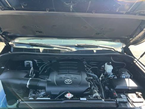 Used 2021 Toyota Tundra Limited image 12