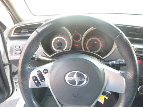 Used 2015 Scion tC Release Series 8.0 image 23