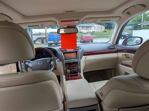 Used 2009 Lexus LS 460 UNAVAIL RWD image 11