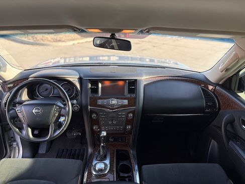 Used 2017 Nissan Armada SV image 16