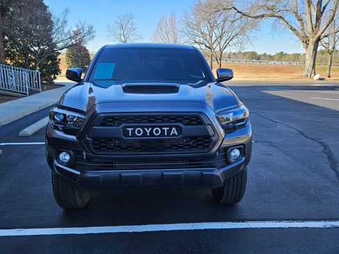Used 2021 Toyota Tacoma image 6