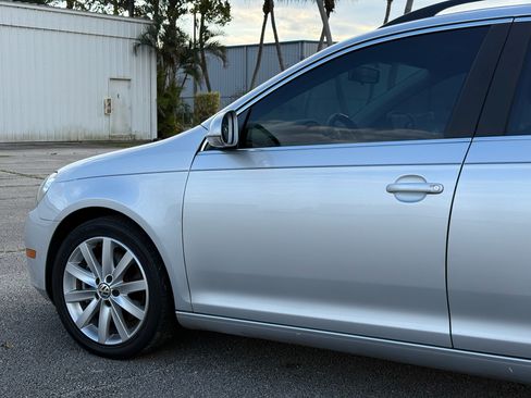 Used 2014 Volkswagen Jetta TDI image 33