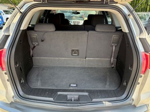 Used 2012 Chevrolet Traverse LT image 13