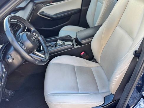 Used 2022 MAZDA MAZDA3 image 21