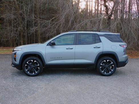 New 2026 Chevrolet Equinox RS image 6