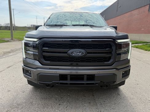 Used 2024 Ford F150 XLT image 2