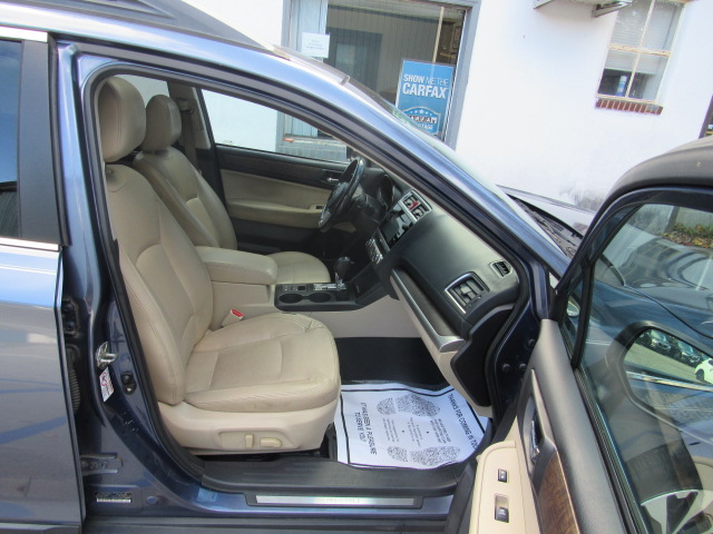 Used 2017 Subaru Outback 2.5i Limited AWD/4WD image 19