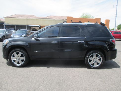 Used 2017 GMC Acadia Limited SLT AWD/4WD image 2