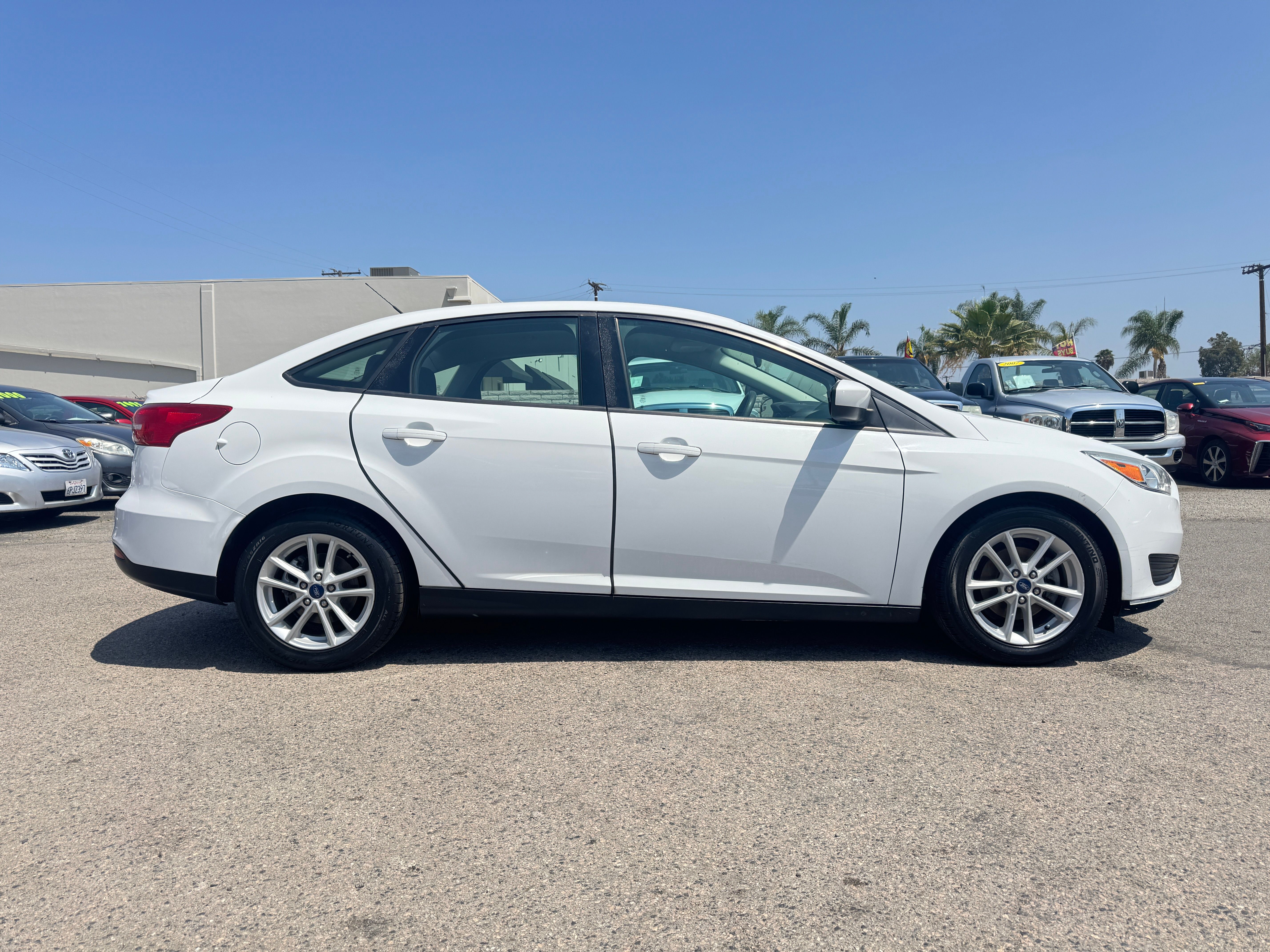 Used 2018 Ford Focus SE Sedan FWD image 11