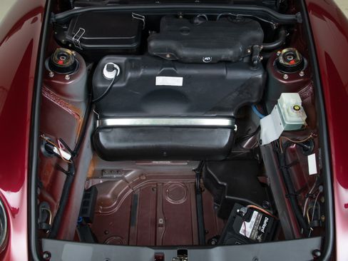 Used 1997 Porsche 911 Coupe RWD image 38