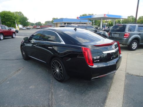 Used 2013 Cadillac XTS Luxury FWD image 6
