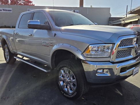Used 2015 RAM 2500 Laramie image 6