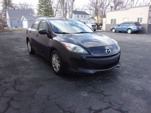 Used 2012 MAZDA MAZDA3 i Sport image 3