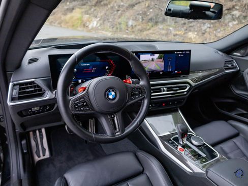 Used 2024 BMW M2 RWD image 40