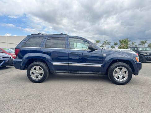 Used 2005 Jeep Grand Cherokee 4WD Limited image 10