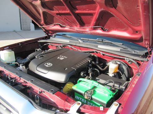 Used 2007 Toyota Tacoma TRD Off-Road image 9