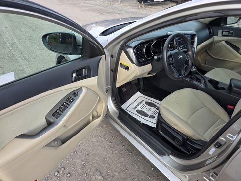 Used 2013 Kia Optima LX image 14