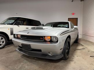Used 2010 Dodge Challenger R/T video 1