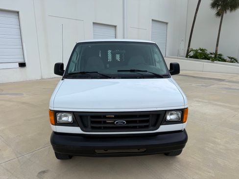 Used 2007 Ford E-150 and Econoline 150 RWD image 52