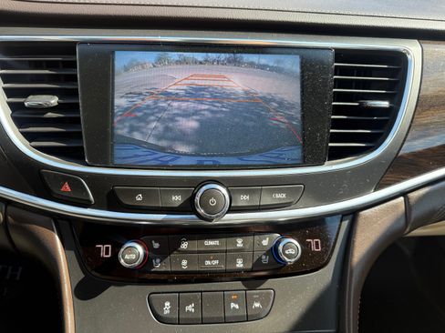 Used 2017 Buick LaCrosse Premium FWD image 15