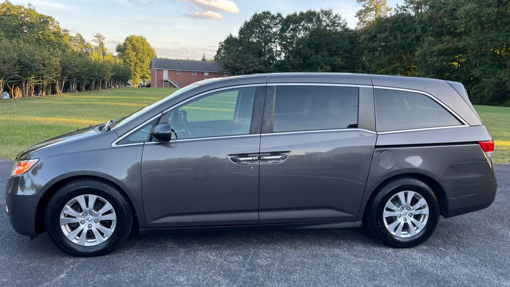 Used 2015 Honda Odyssey EX-L image 4