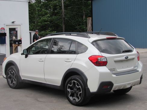 Used 2014 Subaru XV Crosstrek 2.0i Premium AWD/4WD image 6