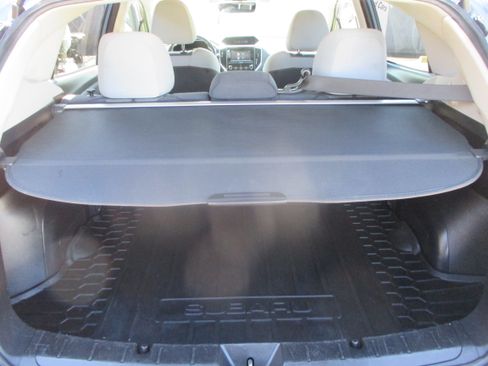 Used 2018 Subaru Crosstrek 2.0i Premium image 11