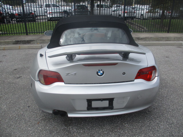Used 2006 BMW Z4 3.0i Roadster RWD image 7