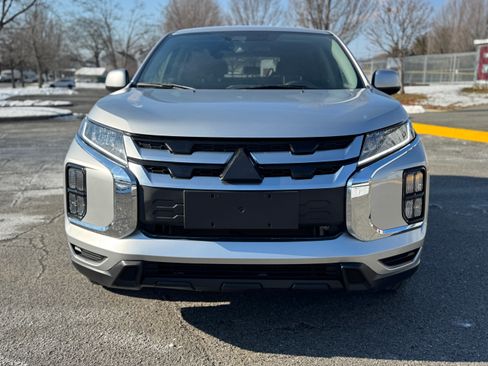 Used 2024 Mitsubishi Outlander Sport ES image 9