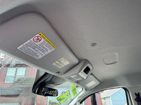 Used 2024 Ford Transit 250 image 18