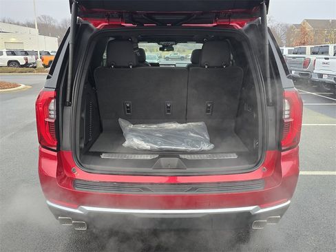 New 2026 GMC Yukon Denali image 30