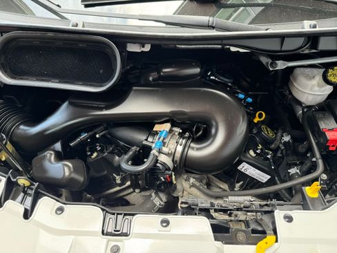 Used 2019 Ford Transit 150 130 Medium Roof RWD image 23