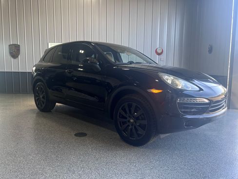Used 2013 Porsche Cayenne Diesel AWD/4WD image 9