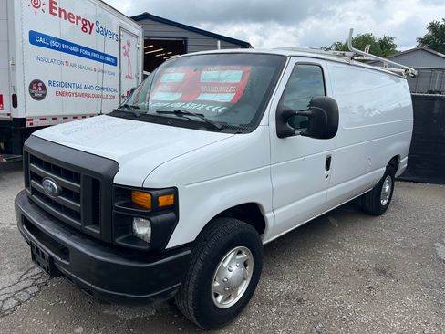 Used 2011 Ford E-250 and Econoline 250 RWD image 1