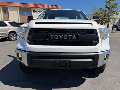 Used 2017 Toyota Tundra TRD Sport image 17