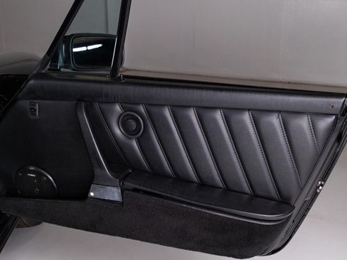 Used 1987 Porsche 911 Carrera RWD image 67