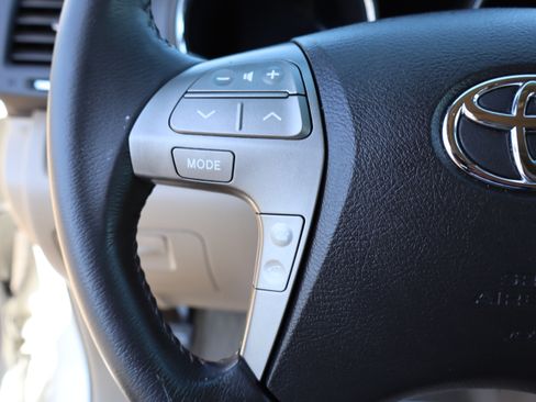 Used 2008 Toyota Highlander Sport image 24