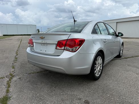 Used 2011 Chevrolet Cruze Eco FWD image 40