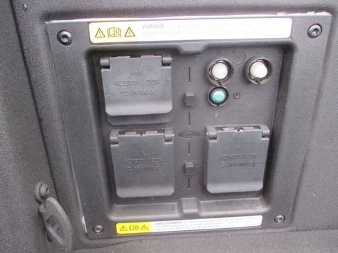 Used 2024 Ford F150 XLT image 14