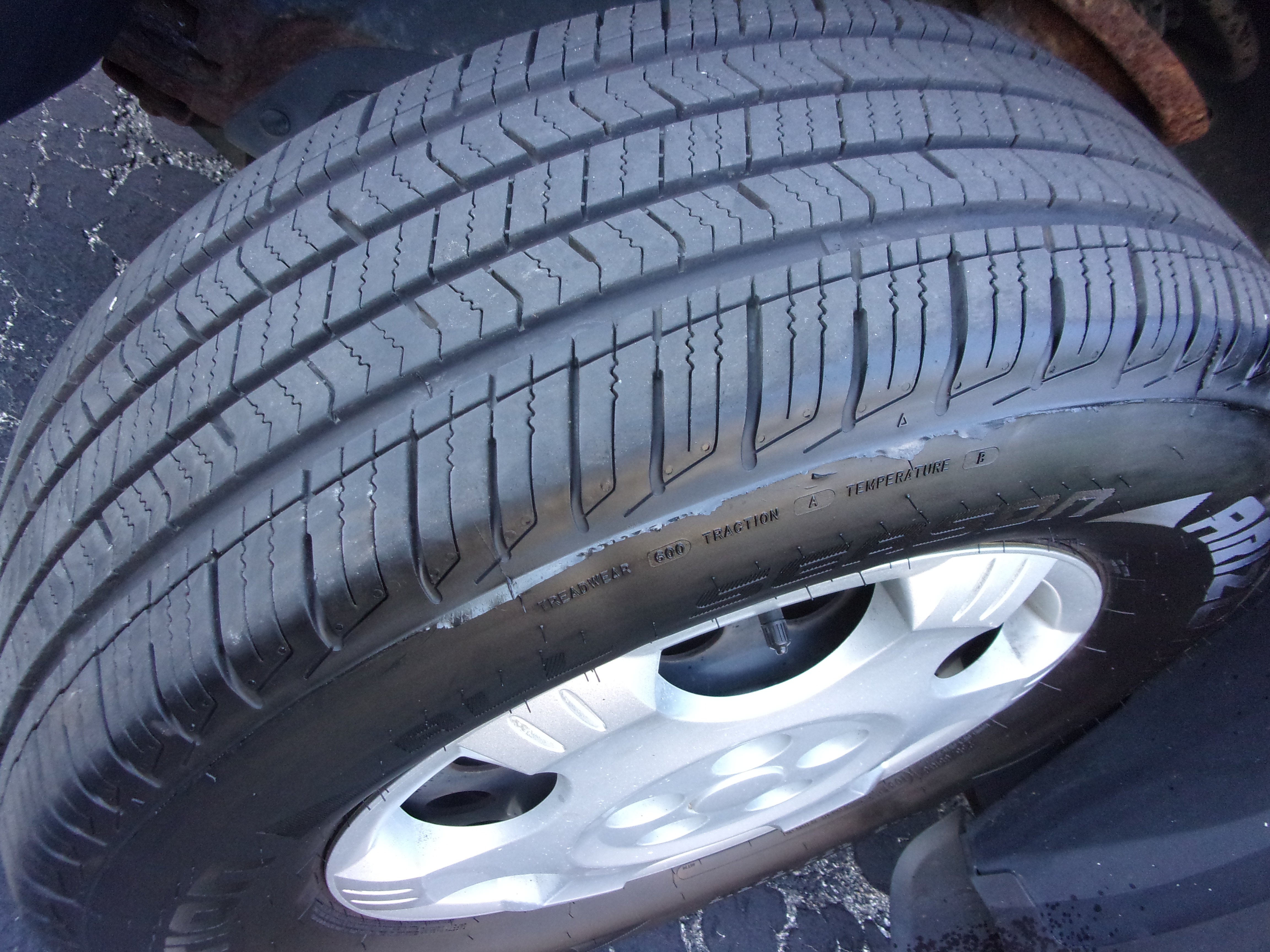 Used 2006 Saturn Vue 2WD image 15