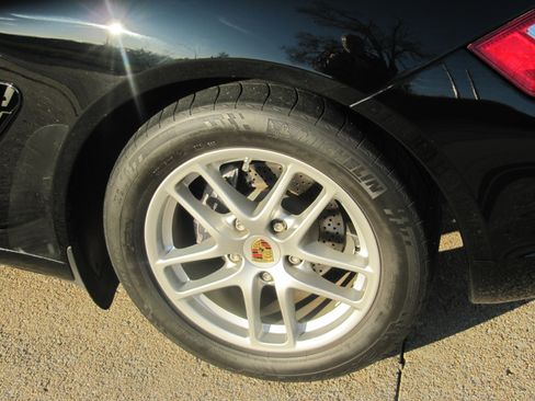 Used 2007 Porsche Cayman image 5