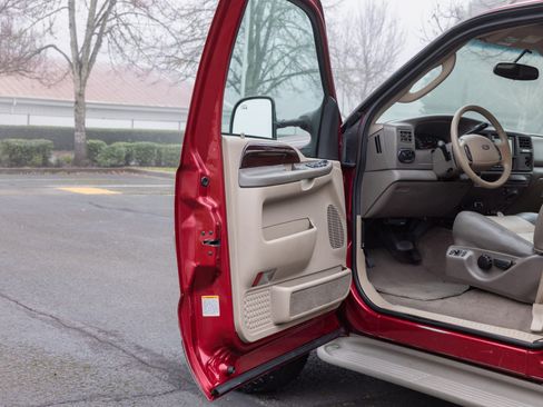 Used 2003 Ford Excursion Eddie Bauer image 17