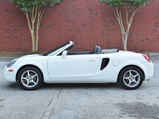Used 2002 Toyota MR2 Spyder image 1
