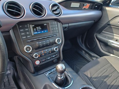 Used 2016 Ford Mustang GT image 41